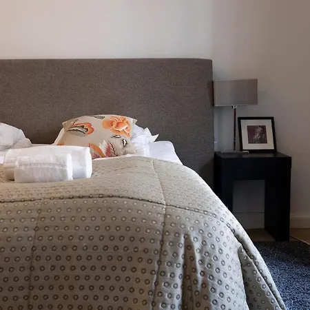 Apartman 2ndhomes Luxury Center 2br With Sauna
