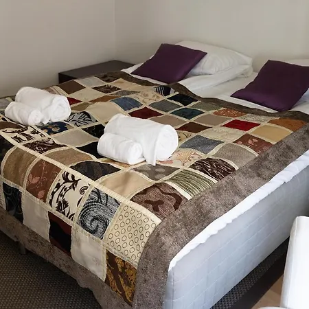 2ndhomes Luxury Center 2br With Sauna Apartman Helsinki