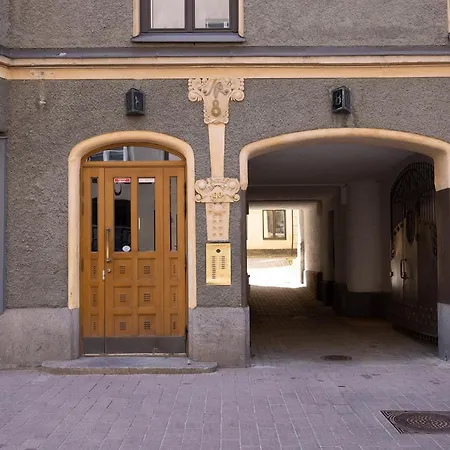 2ndhomes Luxury Center 2br With Sauna Apartman *